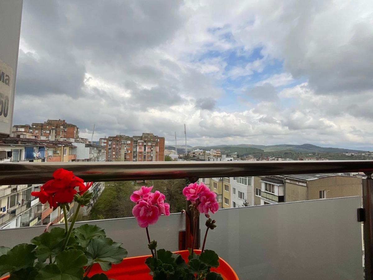 Nataly Homes Veliko Tŭrnovo Exterior photo