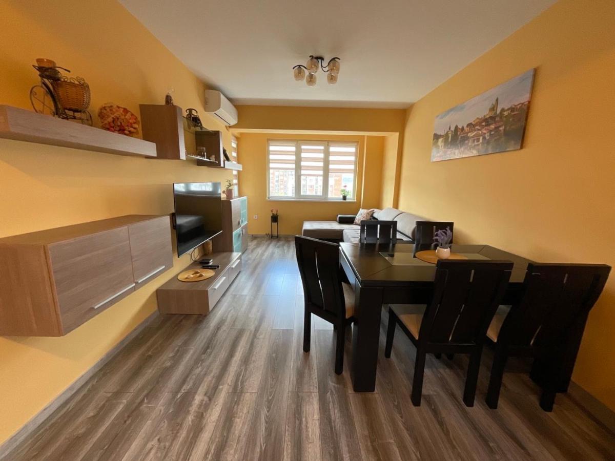 Nataly Homes Veliko Tŭrnovo Exterior photo