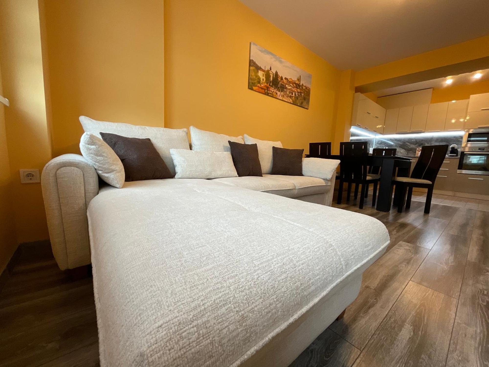 Nataly Homes Veliko Tŭrnovo Exterior photo