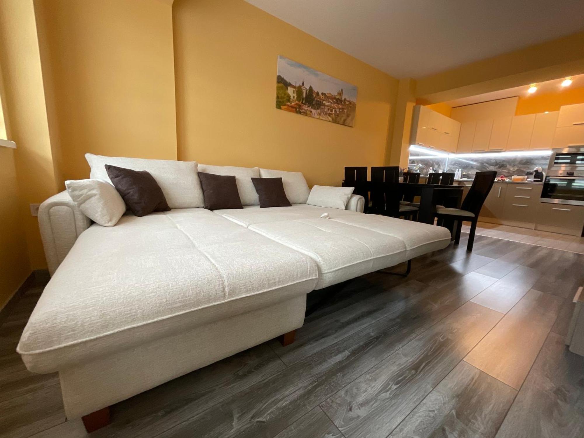 Nataly Homes Veliko Tŭrnovo Exterior photo